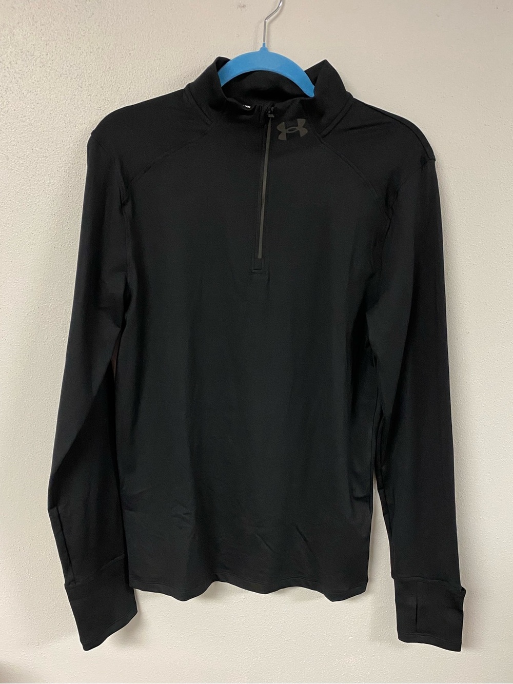 Under Armour Black Quarter-Zip Performance Top. NWT Size M
